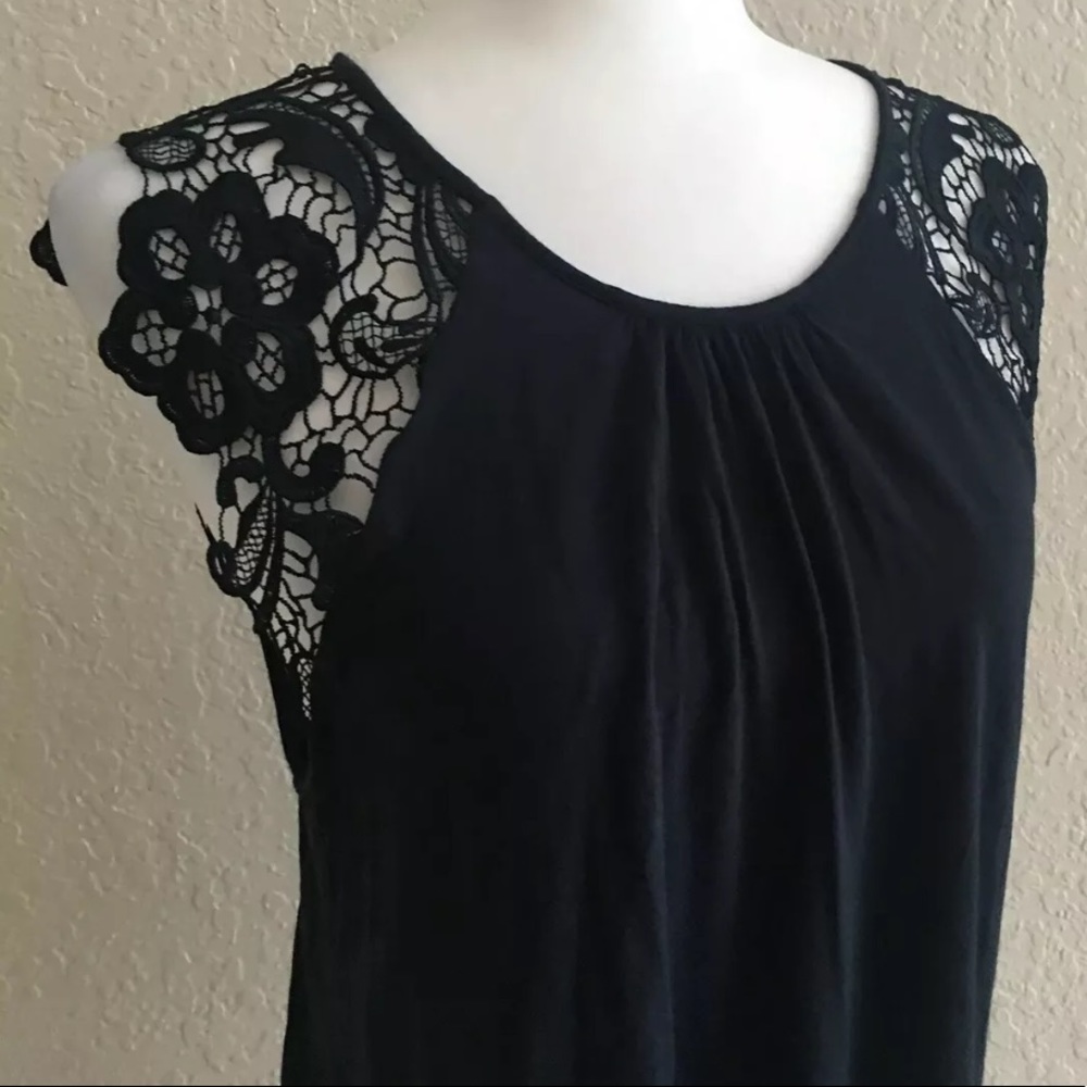 H&M top lace sleeves size Large blue/black